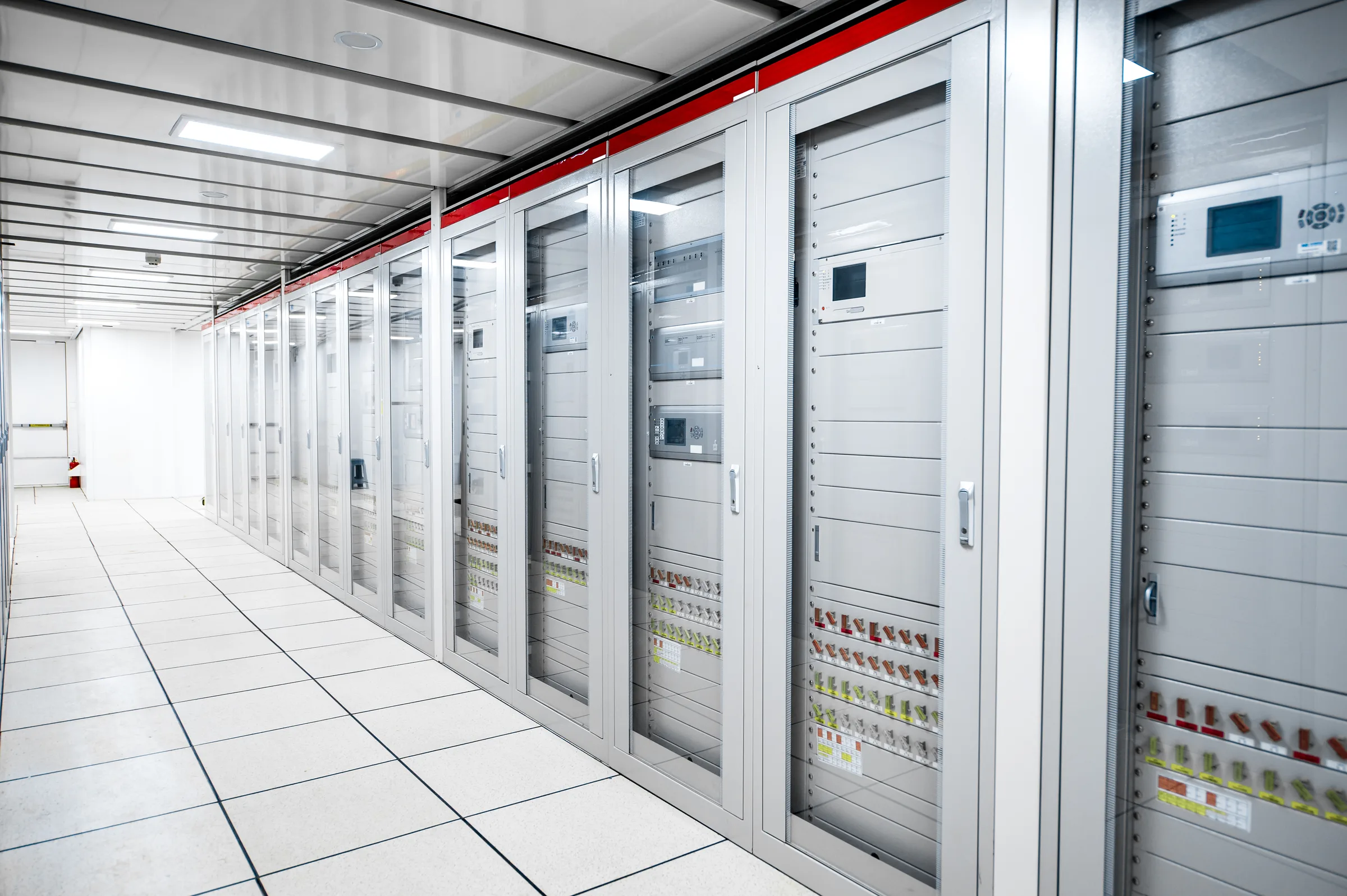 Server racks exchanging data in a colocation facility — server and rack financing